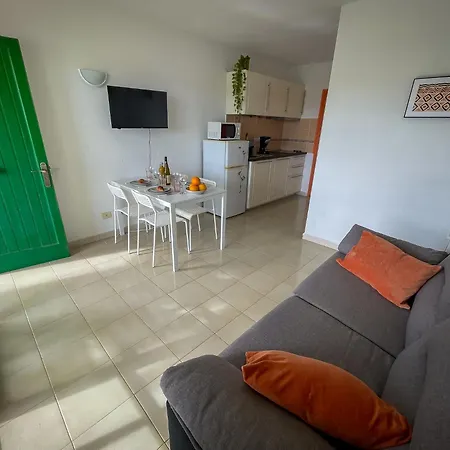 Casita Naranja - Bouganville Apartament
