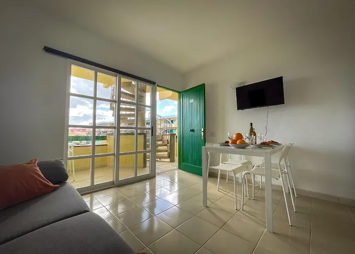 Casita Naranja - Bouganville